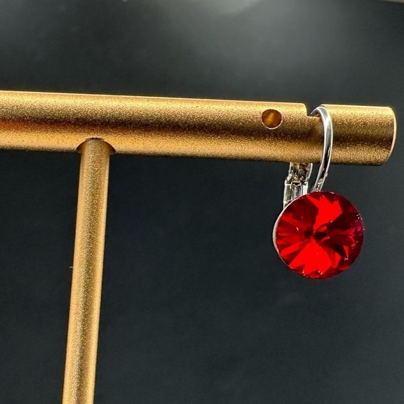 Swarovski Element round drop earrings - New - Picture 6 of 13